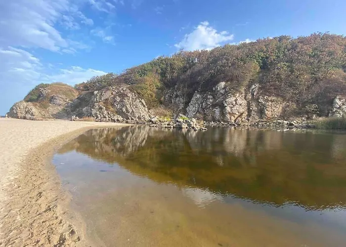 Seaview Dreamy With A Pool And Garden