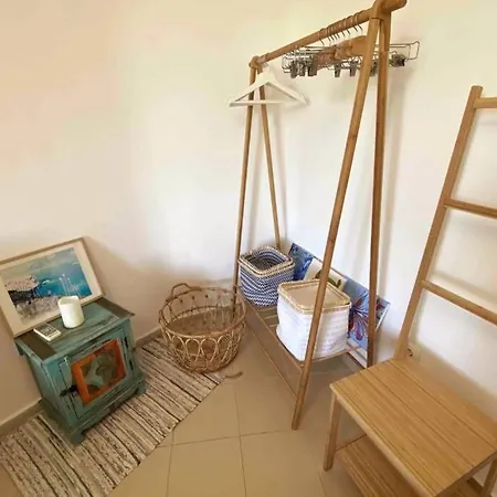 Seaview Dreamy With A Pool And Garden