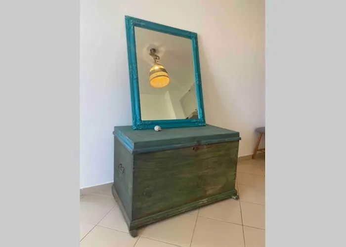 Apartman Seaview Dreamy With A Pool And Garden